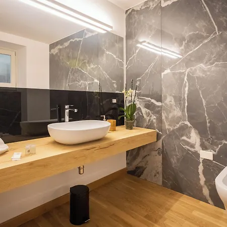 Divisi & Pensionat Palermo