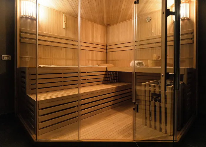 Divisi & 게스트하우스 4*