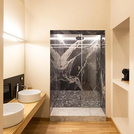 Divisi & Гостевой дом 4*