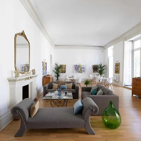 Divisi & 4* Палермо